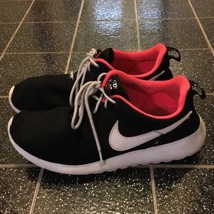 Nike Roshe RunnYouth